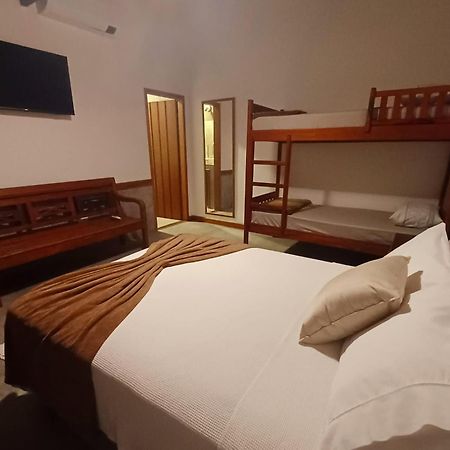 Suítes Estou de Férias Parati Exterior foto