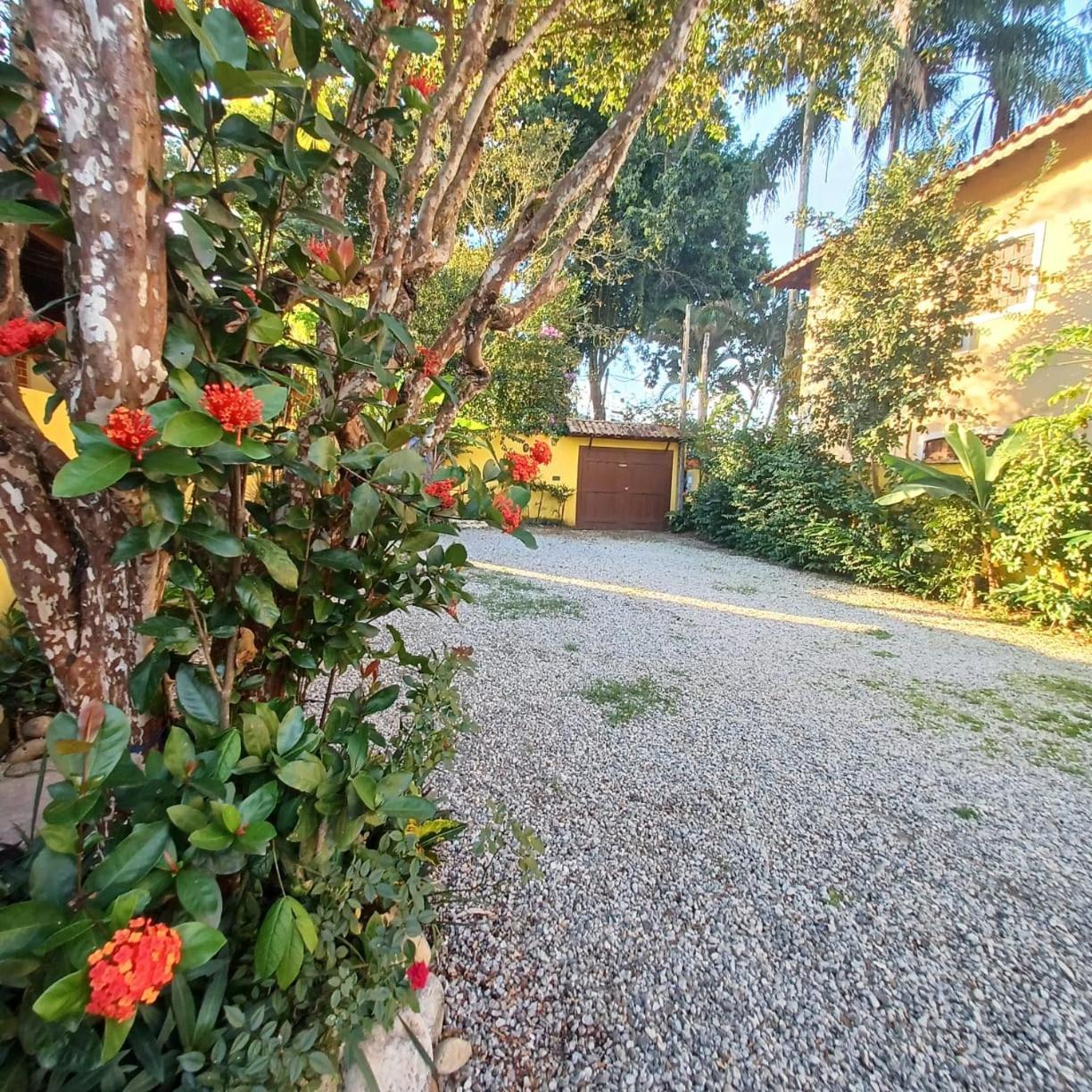 Suítes Estou de Férias Parati Exterior foto
